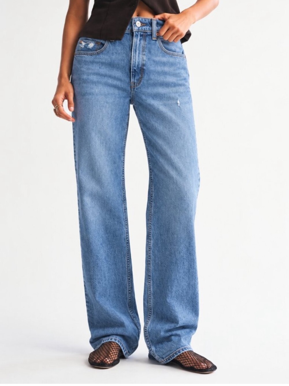 Abercrombie Curve Love High Rise 90s Relaxed Jean Light Wash Size 24 Extra Short